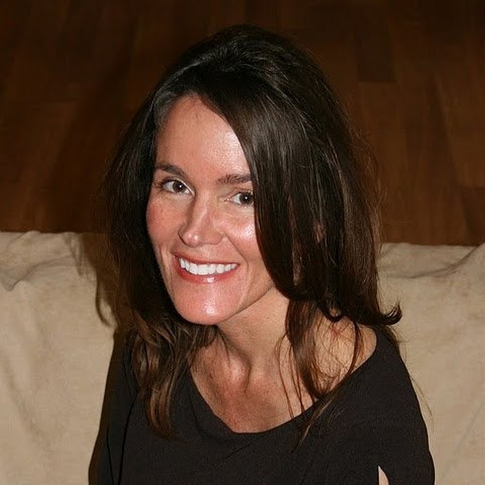 Meet your Posher, Cyndi